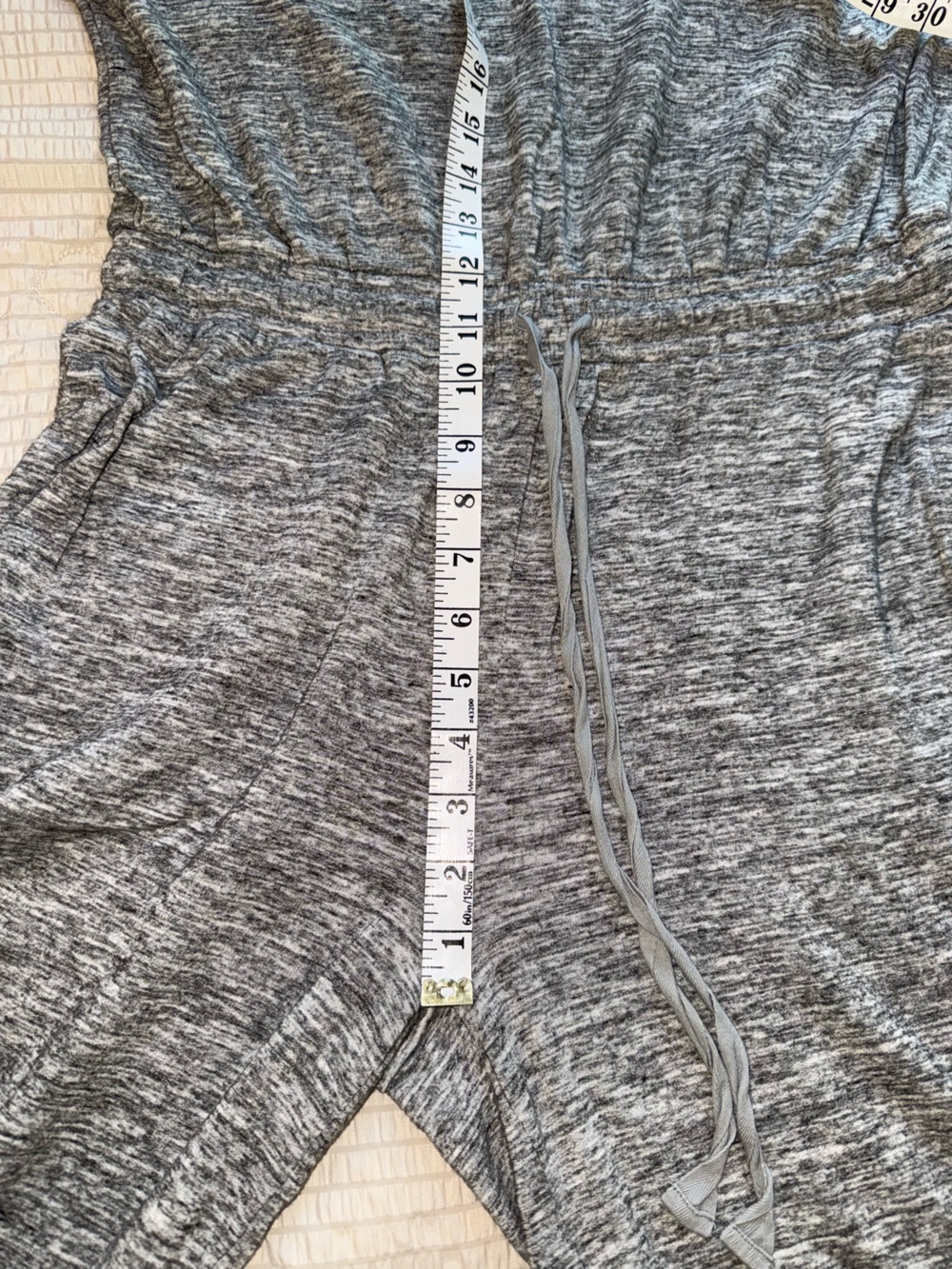 Daily Ritual Grey Cropped Jumpsuit medium - Picture 4 of 8